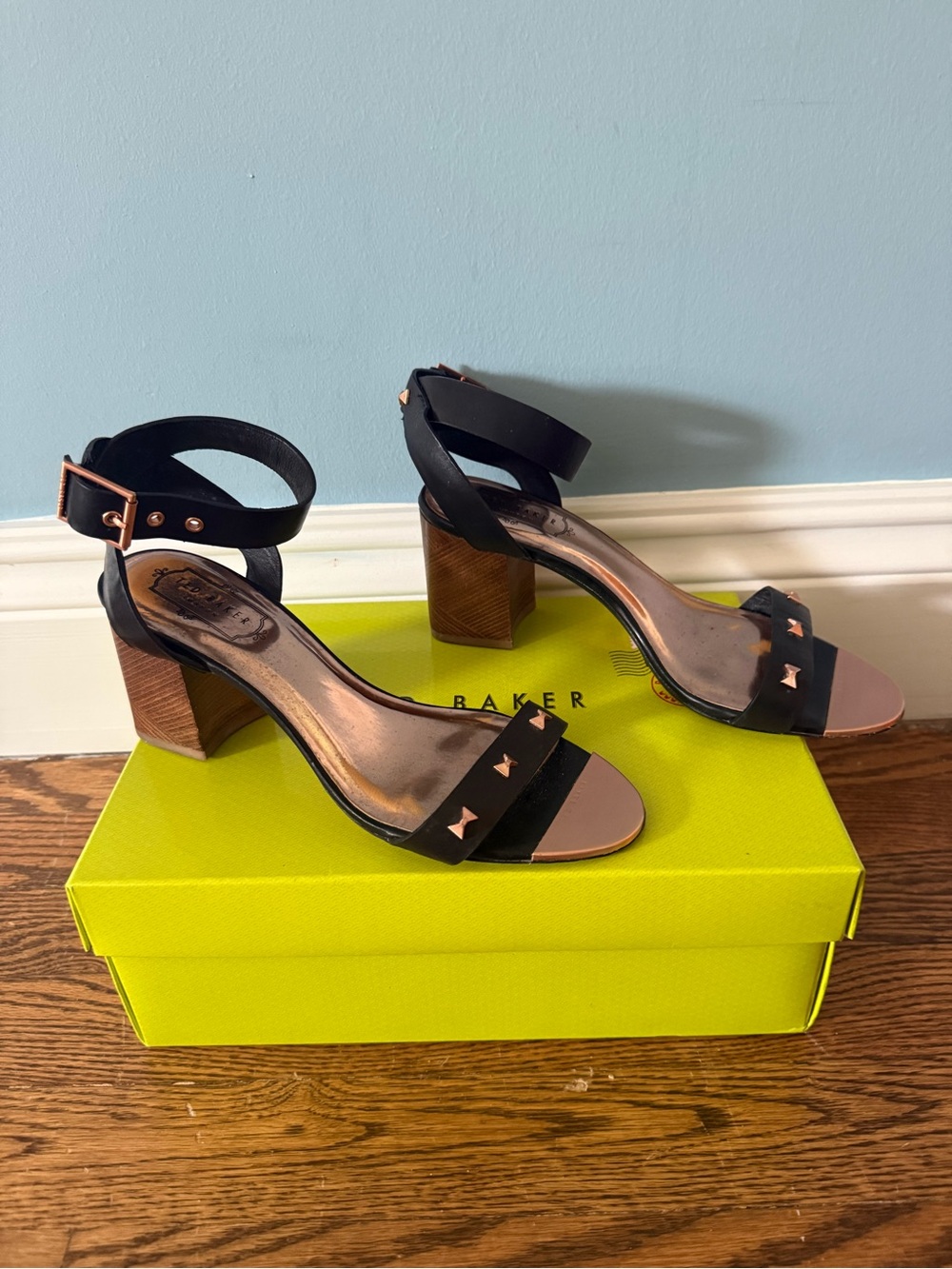 ⭐️ Ted Baker Biah Studded Block-Heel Sandals